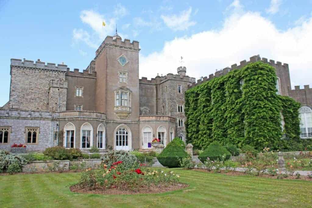 Pulverham Castle gardens i nærheden af Ekseter